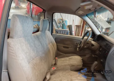 2001 Toyota Tacoma from USA, damaged, VIN 5TENL42N31Z721220